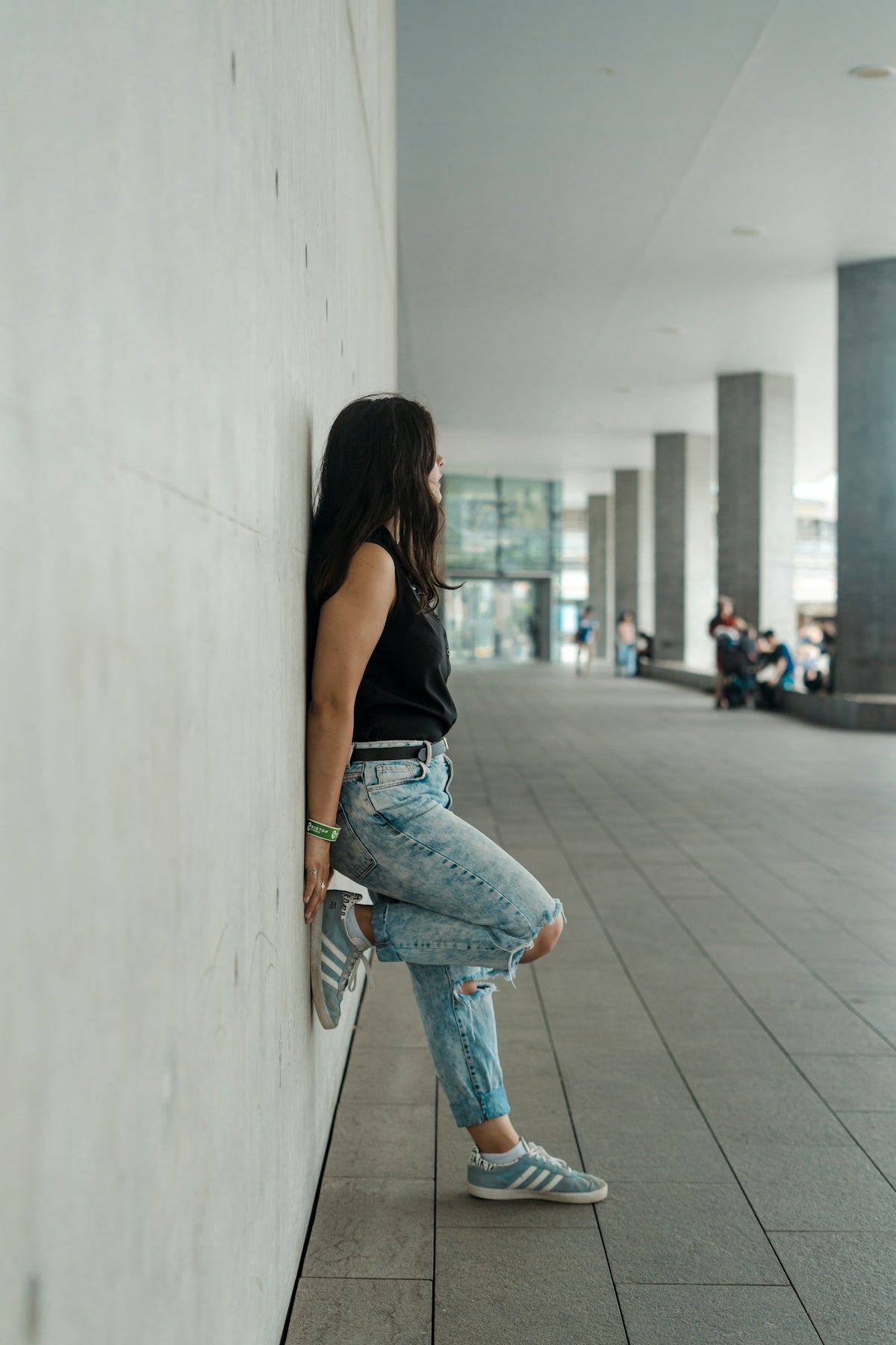 Reinventing Style: High-Waist Jeans That Elevate Women's Fashion - THE AMERICAN BLUE