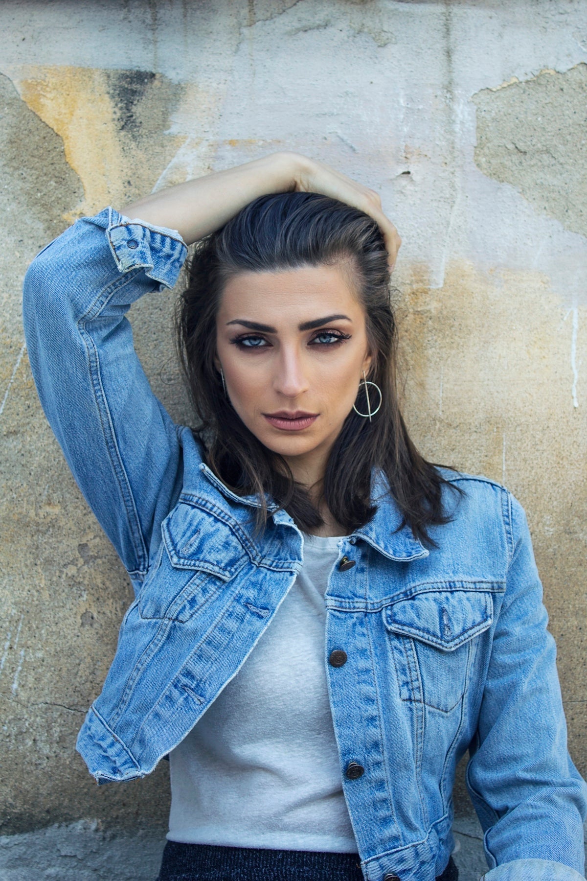 The Ultimate How-to Guide for Saving Money and Buying the Best Womens Denim Jackets - THE AMERICAN BLUE