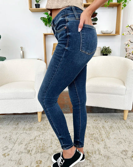 Judy Blue Full Size Classic Handsand Skinny Jeans - THE AMERICAN BLUE