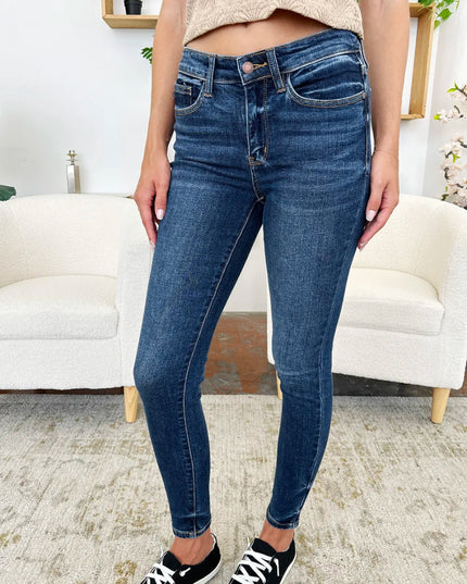 Judy Blue Full Size Classic Handsand Skinny Jeans - THE AMERICAN BLUE