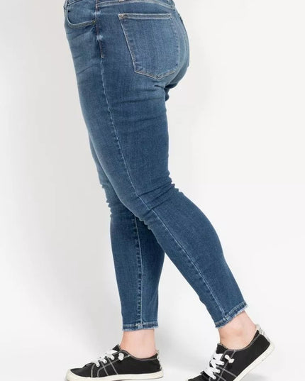 Judy Blue Full Size High Rise Button Fly Skinny Jeans Plus Size - THE AMERICAN BLUE