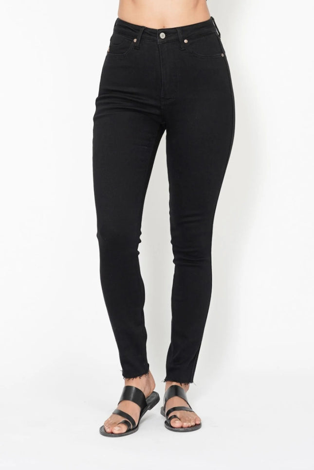 Judy Blue Full Size High Waisted Tummy Control Shield Pockets Skinny Jeans Plus Size - THE AMERICAN BLUE