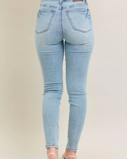 Judy Blue Full Size Mr Tummy Control Vintage Wash Skinny Jeans Plus Size - THE AMERICAN BLUE