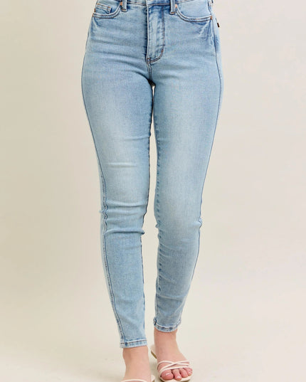 Judy Blue Full Size Mr Tummy Control Vintage Wash Skinny Jeans Plus Size - THE AMERICAN BLUE