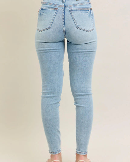 Judy Blue Full Size Mr Tummy Control Vintage Wash Skinny Jeans Plus Size - THE AMERICAN BLUE
