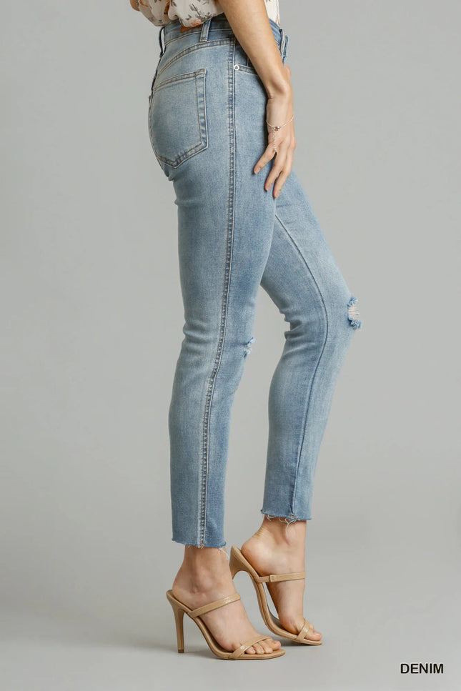 Umgee 5 - Pockets Distressed Detail Stretch Denim Skinny Jeans with Unfinished Hem - THE AMERICAN BLUE
