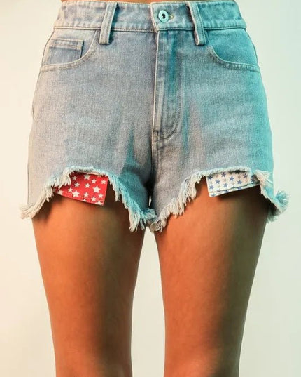 VERY J Raw Hem Pocketed Contrast Washed Denim Shorts - THE AMERICAN BLUE